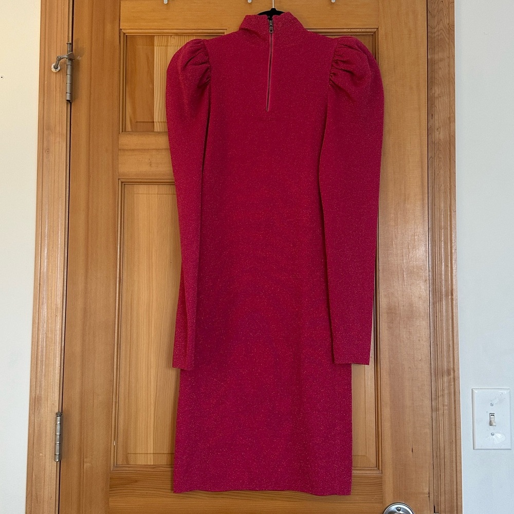 Alice + Olivia‎ Issa Turtleneck Puff-Sleeve Dress in hot pink metallic - Picture 8 of 10